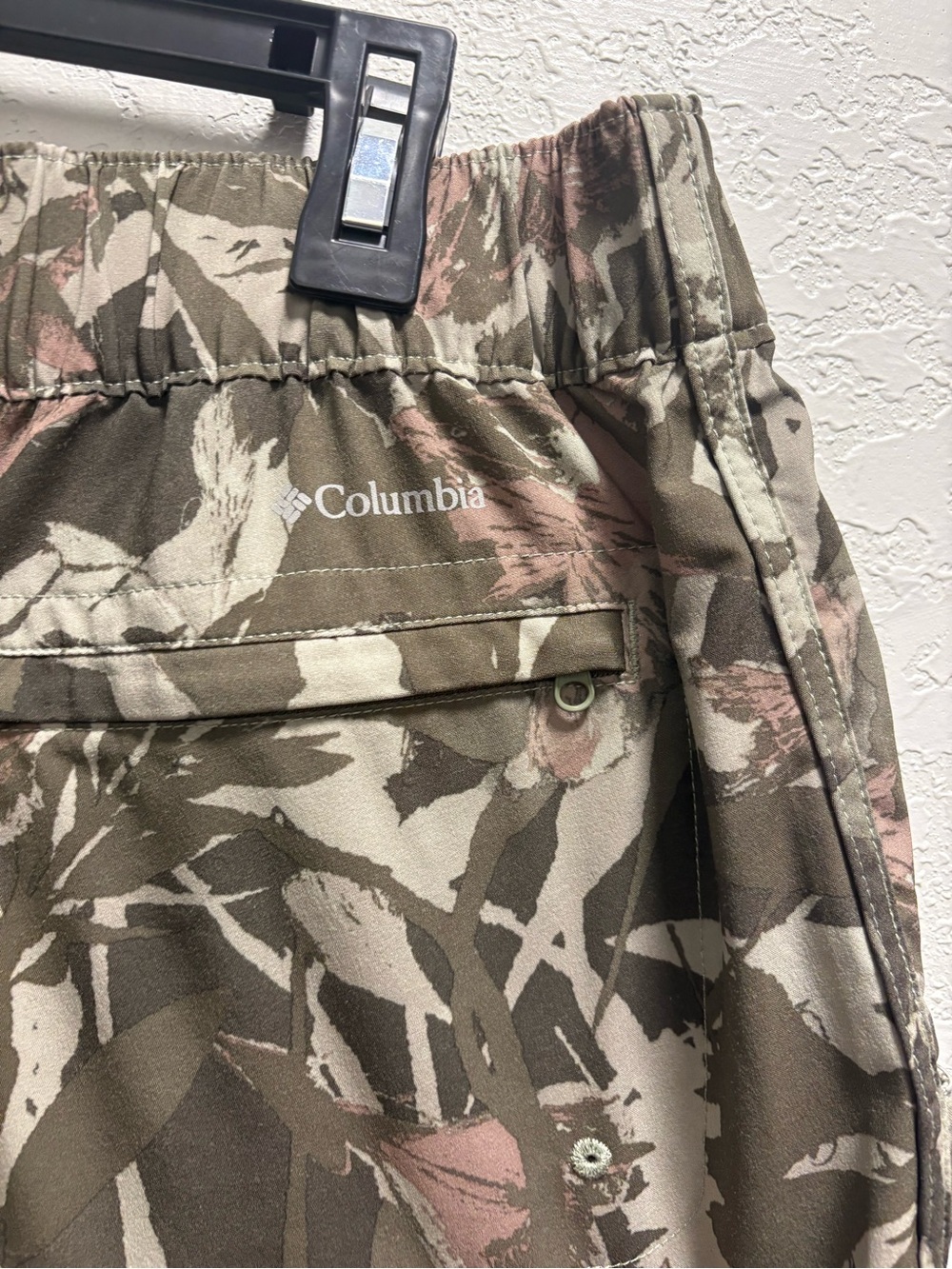 Columbia Men's Camo Cargo Shorts - Olive, Tan & Pink Accents